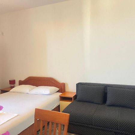 Apartments Radosevic Ulcinj Eksteriør bilde