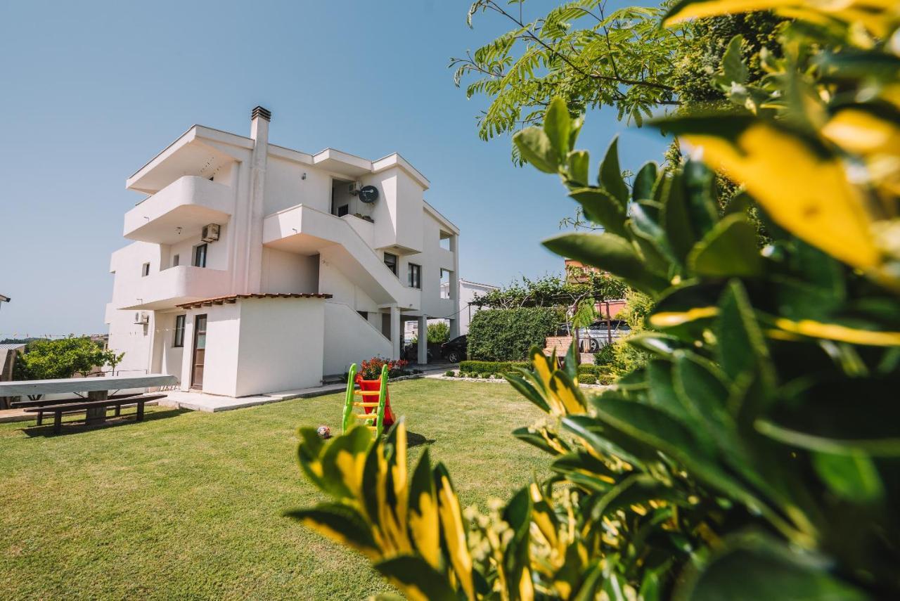 Apartments Radosevic Ulcinj Eksteriør bilde