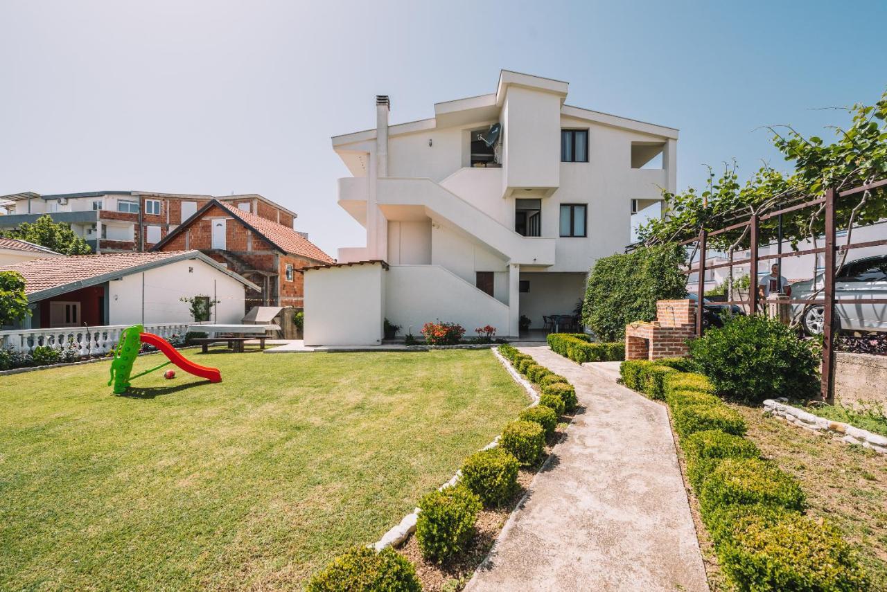 Apartments Radosevic Ulcinj Eksteriør bilde