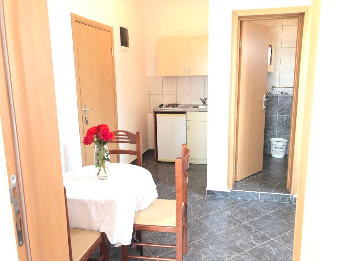 Apartments Radosevic Ulcinj Eksteriør bilde