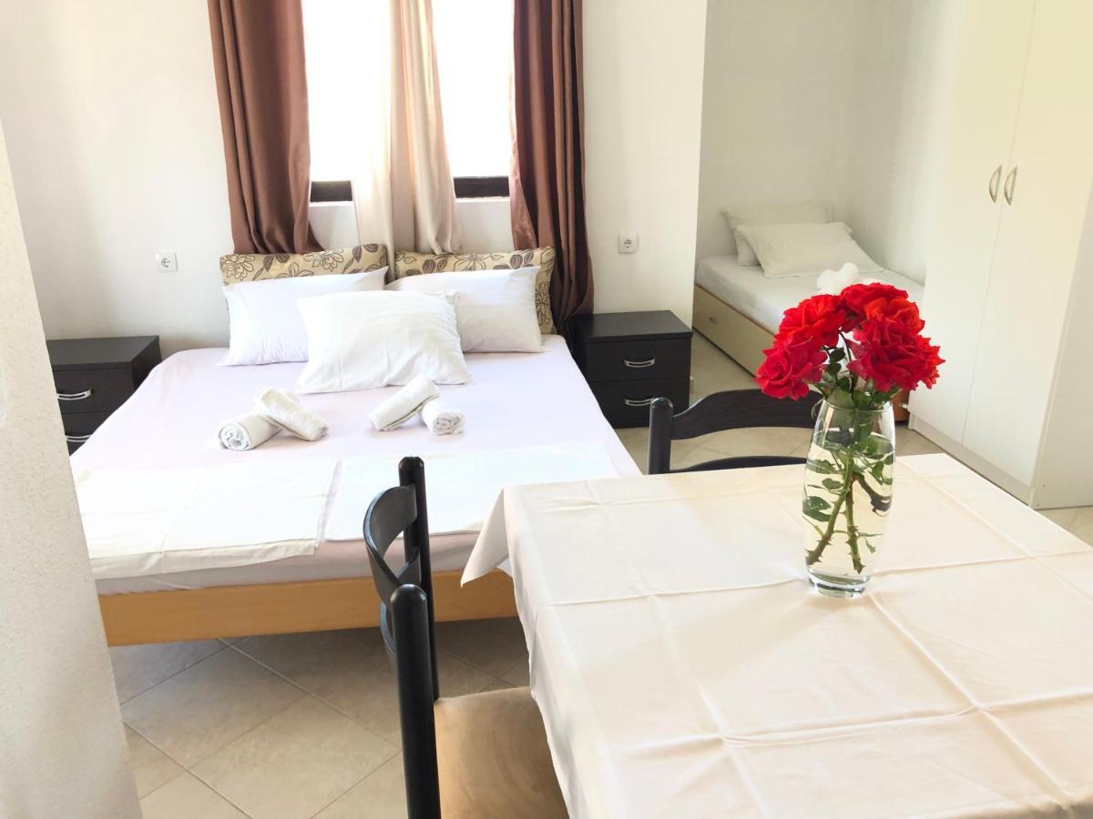 Apartments Radosevic Ulcinj Eksteriør bilde