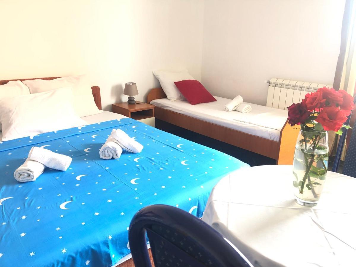 Apartments Radosevic Ulcinj Eksteriør bilde