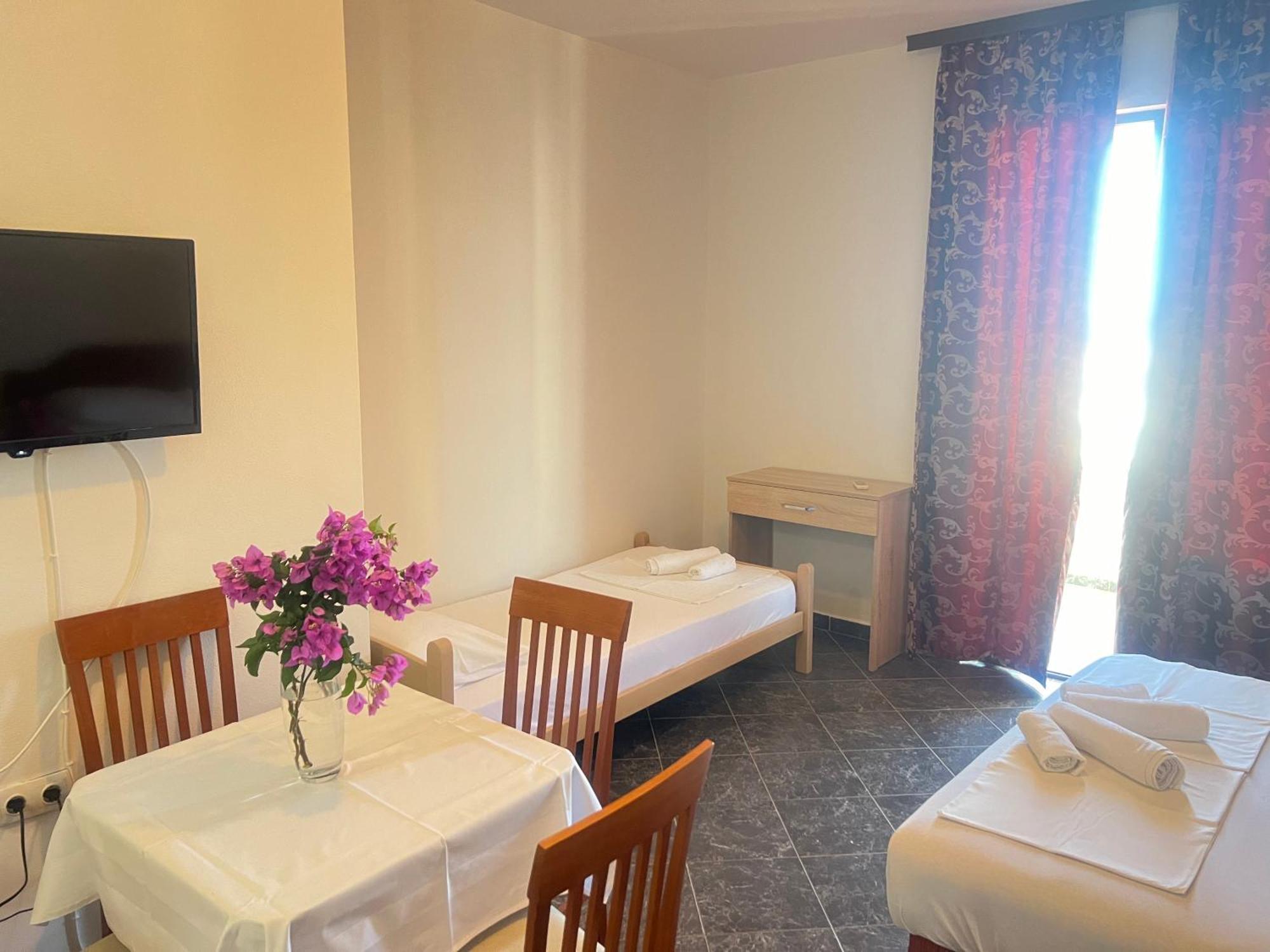 Apartments Radosevic Ulcinj Eksteriør bilde