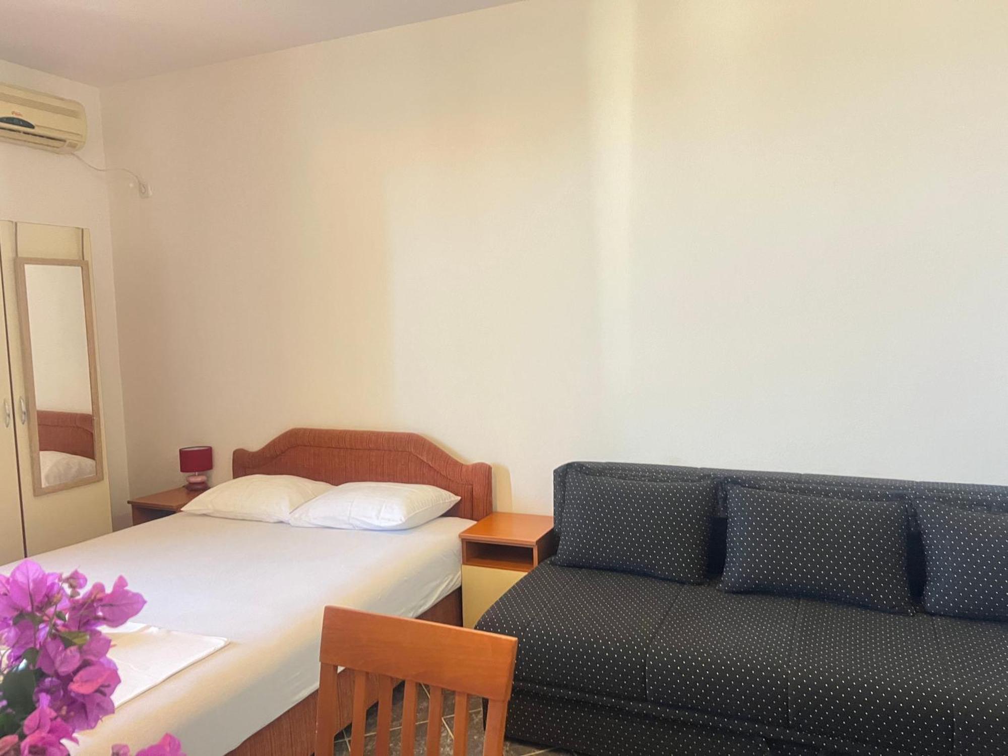 Apartments Radosevic Ulcinj Eksteriør bilde